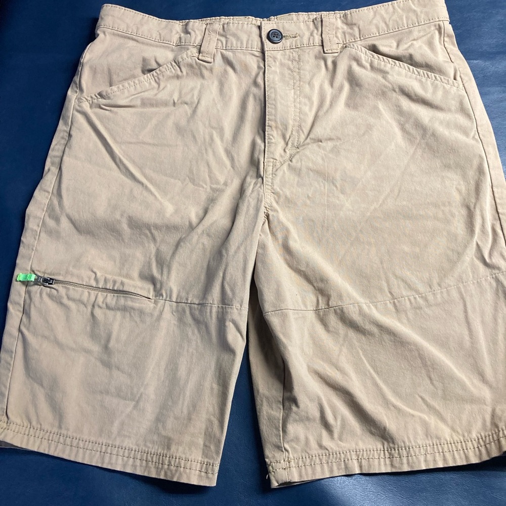 Wonder Nation Boys Beige Cargo Golf Shorts like new 16 Husky